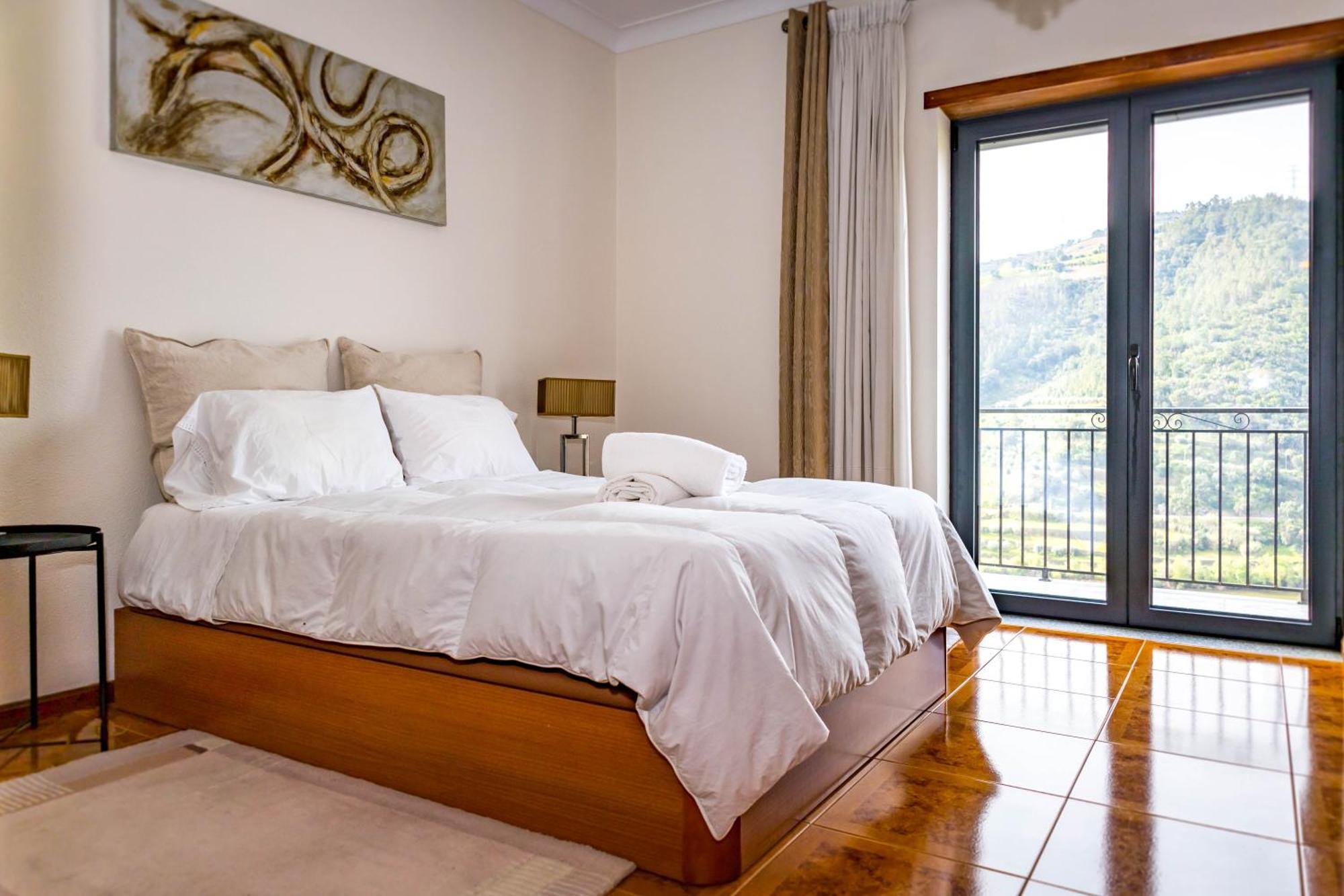 Villa Fraga Douro House Resende Exterior foto